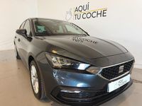 Usado Seat Leon Style 110 CV (80 kW) 2022 Gris Berlina