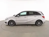 Usado Mercedes B200 Urban 135 CV (99 kW) 2019 Gris Monovolumen