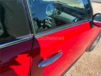 Usado Mini Cooper D 110 CV (80 kW) 2007 Rojo Utilitario