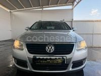 Usado VW Passat Advance 110 CV (80 kW) 2008 Gris / plata Familiar