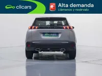 Usado Peugeot 2008 Active 131 CV (96 kW) 2023 Plateado SUV