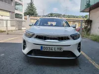 Usado Kia Stonic 84 CV (61 kW) 2022 Blanco SUV