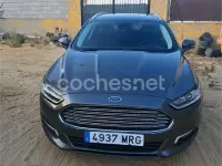 Usado Ford Mondeo Business Edition 120 CV (88 kW) 2018 Gris / plata Familiar