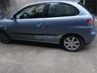 Usado Seat Ibiza Stella 75 CV (55 kW) 2004 Gris / plata Utilitario