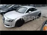 Usado Audi TT 180 CV (132 kW) 1999 Gris / plata Coupe