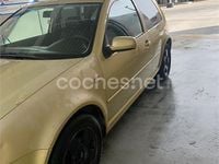 Usado VW Golf III GT 100 CV (73 kW) 1998 Amarillo Berlina