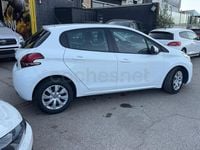 Usado Peugeot 208 Active 75 CV (55 kW) 2018 Blanco Utilitario