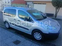 Usado Peugeot Partner Tepee Outdoor 90 CV (66 kW) 2010 Gris / plata Monovolumen