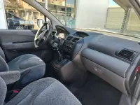 Usado Mitsubishi Space Wagon Plus 150 CV (110 kW) 2000 Gris Monovolumen