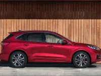 Usado Ford Kuga ST-Line 226 CV (166 kW) 2023 Gris SUV
