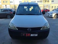Usado Opel Combo Cosmo 70 CV (51 kW) 2006 Blanco Monovolumen