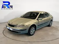 Usado Renault Laguna II Expression 135 CV (99 kW) 2004 Gris / plata Berlina