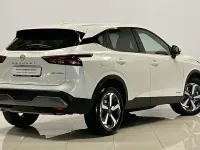 Usado Nissan Qashqai N-Connecta 190 CV (139 kW) 2023 Lunar white (perlada) SUV