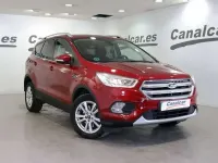 Usado Ford Kuga Titanium 120 CV (88 kW) 2017 Rojo SUV