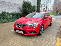 Usado Renault Mégane IV Zen 110 CV (80 kW) 2017 Rojo Berlina