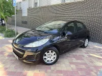 Usado Peugeot 207 95 CV (69 kW) 2011 Negro Berlina