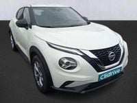Usado Nissan Juke Acenta 114 HP (83 kW) 2022 Branco SUV