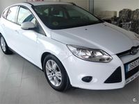Usado Ford Focus Trend 115 CV (84 kW) 2011 Blanco Berlina