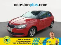 Usado Skoda Fabia Ambition 75 CV (55 kW) 2016 Rojo Berlina