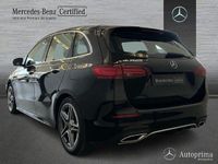 Usado Mercedes B200 150 CV (110 kW) 2024 Negro noche Monovolumen