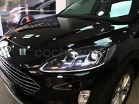 Usado Ford Kuga Titanium 120 HP (88 kW) 2022 Preto SUV