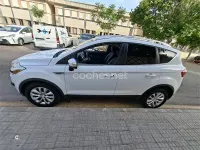 Usado Ford Kuga Titanium 136 CV (100 kW) 2008 Blanco SUV