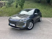 Usado Ford Kuga Trend 120 CV (88 kW) 2020 Gris SUV