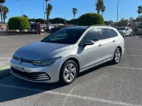 Usado VW Golf VIII Life 110 CV (80 kW) 2021 Blanco Familiar