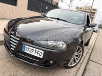 Usado Alfa Romeo 147 105 CV (77 kW) 2006 Negro Utilitario