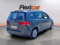 Usado VW Touran Advance 150 CV (110 kW) 2021 Gris Monovolumen