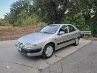 Usado Citroën Xsara Exclusive 90 CV (66 kW) 1998 Gris / plata Berlina