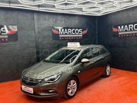 Usado Opel Astra Excellence 136 CV (100 kW) 2017 Gris / plata Familiar