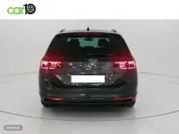Usado VW Passat Executive 150 CV (110 kW) 2023 Gris Familiar