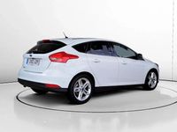 Begagnad Ford Focus Titanium 125 HK (91 kW) 2017 Vit Sedan