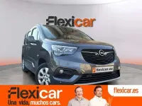 Usado Opel Combo Life Innovation 131 CV (96 kW) 2019 Gris Monovolumen