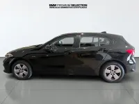 Usado BMW 116 Comfort Edition 116 CV (85 kW) 2022 Negro Utilitario