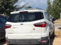 Usado Ford Ecosport Trend 112 CV (82 kW) 2016 Blanco SUV