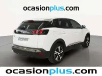Usado Peugeot 3008 Allure 131 CV (96 kW) 2018 Blanco SUV