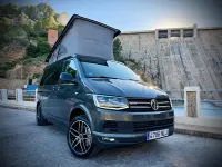 Usado VW California Beach 204 CV (150 kW) 2017 Gris / plata Van