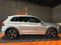 Usado VW Tiguan R-line 200 CV (147 kW) 2022 Gris / plata SUV