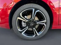 Usado Opel Corsa 100 CV (73 kW) 2024 Rojo Utilitario