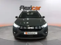 Usado Dacia Jogger Essentiel 101 CV (74 kW) 2023 Verde Monovolumen