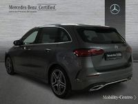 Usado Mercedes B200 AMG line 150 CV (110 kW) 2024 Gris montaña Monovolumen