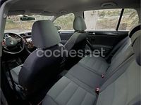Usado VW Golf VII Advance 105 CV (77 kW) 2012 Gris / plata Berlina