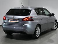 Usado Peugeot 308 Style 130 HP (95 kW) 2019 Cinzento