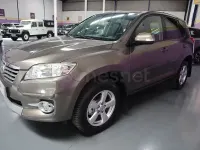 Usado Toyota RAV4 Executive 150 CV (110 kW) 2012 Marrón SUV