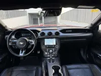 Usado Ford Mustang GT Fastback 457 CV (336 kW) 2018 Rojo Coupe