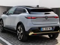 Usado Renault Mégane Equilibre 160 kW (218 CV) 2023 Blanco Utilitario