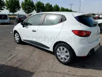 Usado Renault Clio IV Business 75 CV (55 kW) 2016 Blanco Berlina