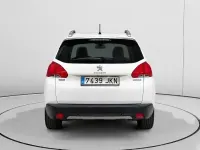 Usado Peugeot 2008 Allure 130 CV (95 kW) 2015 Blanco SUV